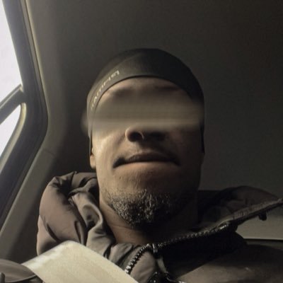 Apoundindonn's profile picture. 