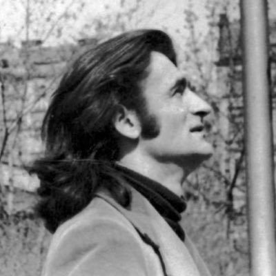 bacilomekrmcima's profile picture. човјек са наочарама, лијеви бек, узгајивач птица егзота, зубни техничар, воћар, ткач, сирар,хроничар спортских дешавања, Паљанин