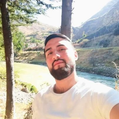 ali774525154567's profile picture. 