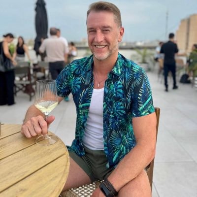 JamesVictor9807's profile picture. Fitness🏃/ Style 👖Travel ✈️