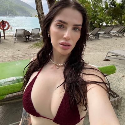 Cotedepabl11912's profile picture. 