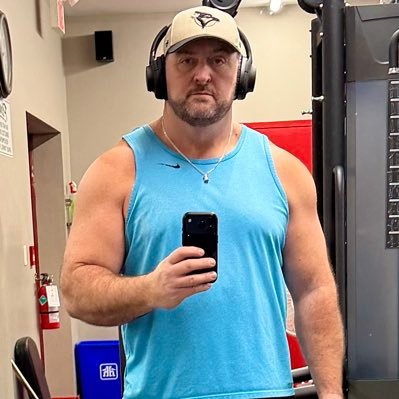 ShaneWilk41's profile picture. Beating odds. Writer. Industrial accident survivor. PTSD sufferer. Gym rat. Rep/summer basketball camp coach. HUGE Leafs, Raps, Jays and MMA fan. #countystrong