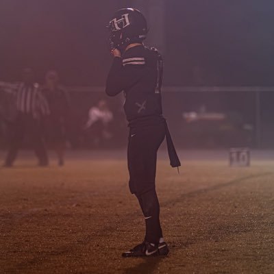 andrewlb13's profile picture. 5’10 170lbs | QB, ILB, OLB | Havelock HS | 2028 | 3.8 GPA | (252) 617-8555 | Coach# (252) 414-9129