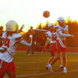 trippjjj3's profile picture. The moment is not bigger than the mission🙏🏾 | RHHS' 28 | Rb | 2 Timothy 1:7 | 5'8 182 lbs | IG-official._3j | @HeathHawksFb https://t.co/A9fuMMwoDm