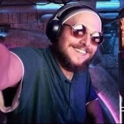 sergiotuitero's profile picture. Solo alguien aprendiendo cada día. Hago lo mejor que puedo y sigo adelante.