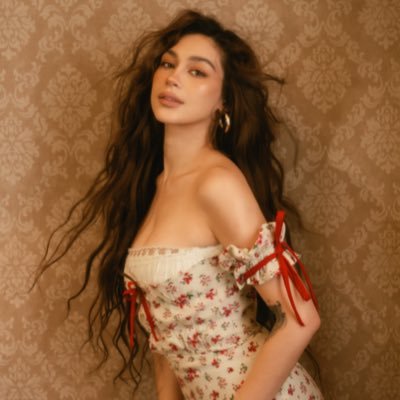 ZeinabHarake11's profile picture. 🖤