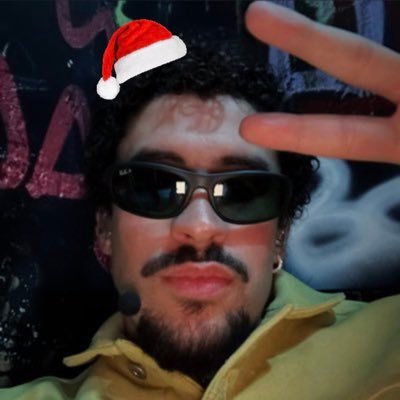 fuckwook's profile picture. it’s a bisexual blunt it can go both ways ⠀ 20 🇲🇽 they #1markever