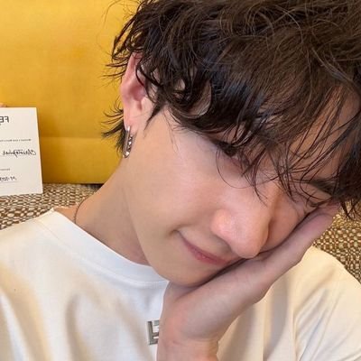 gnabarchv's profile picture. dear lׅꪮv𝗲 #방찬 ๋ ༢ 