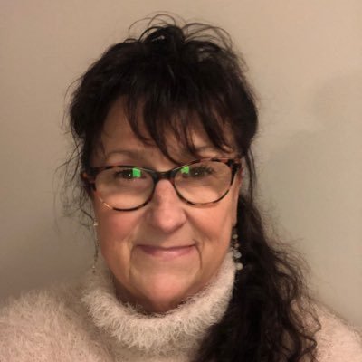 Joyce91794816's profile picture. Odd ball sense of humour! 🥴😁😵‍💫🤣✌️♥️🎶🎵 love of friends & family.🇨🇦🙏🇺🇦 Great tunes & great food 🎸🎤 🥩 🫒 🍷 🍻 🧄 🧀 🥖 Peace,✌️❤️👍🏁