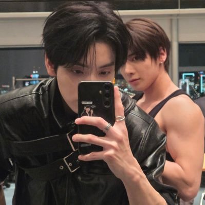 zclhoon's profile picture. 음악 별, 천러 🌟