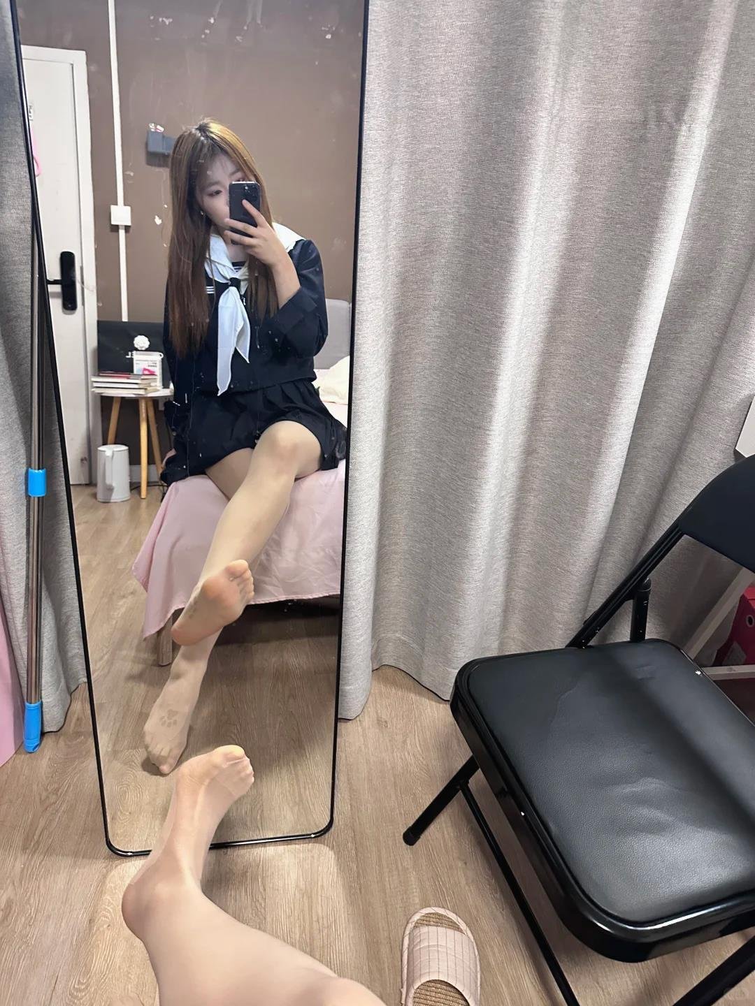 sohanjaiswal1's profile picture. 34歳 / 153cm / 45kg
会って話す時間が恋しくて始めました。
おしゃべり多めのシングルです。