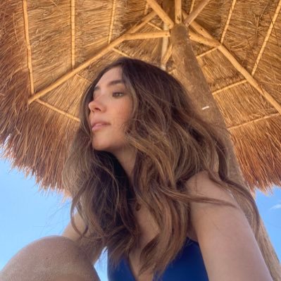 auuqueen's profile picture. banana lover