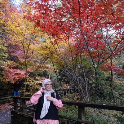 eyqasyahira's profile picture. 