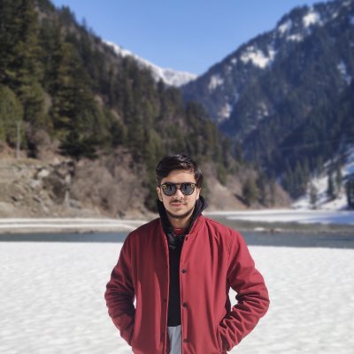 malikhalid_mak's profile picture. Software Engineering Student