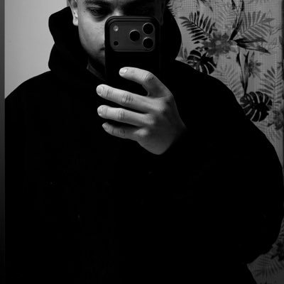 paperchaser6_'s profile picture. EVERYTHING HEALTHY🏋🏾 EVERYTHING WEALTHY 💰🪬 Ⓜ️ACOMBS