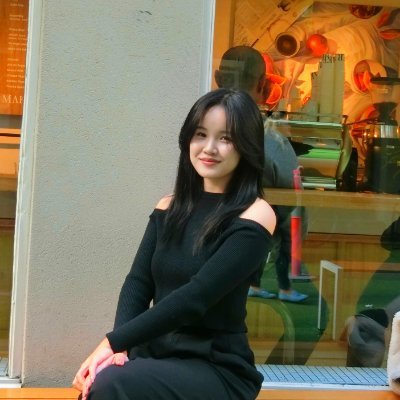 AmyNgo99392's profile picture. Currently an AI Product Community Executive. I build and nurture vibrant user communities by creating meaningful engagement across platforms.