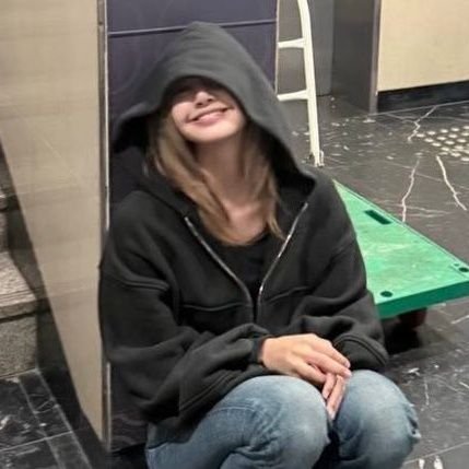 eilshyj's profile picture. 