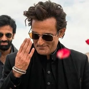 AkshayeKhanna's profile picture. Actor.