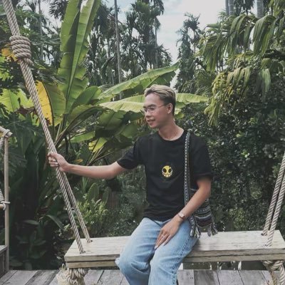 _nowyouknowme's profile picture. -nobody-