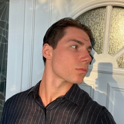 mattL1L2's profile picture. Growth and marketing SaaS | enjoy life