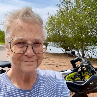 JudeJack's profile picture. Socialist Equality Party. Politics, Arts, Environment. Now on BlueSky - @judejack.bsky.social #FreeBogdanSyrotiuk! #NOWAR! #MaskUp! 😷 #DefendTheNHS!