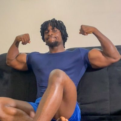 Chukwukere__'s profile picture. Sharing life through my lens… one story at a time❤️ (#fitness, dogs❤️)