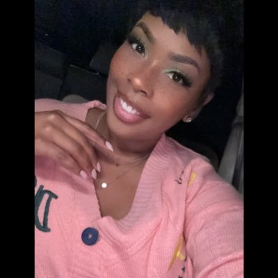 CNicoleDuhh_'s profile picture. perfectly imperfect 🦋