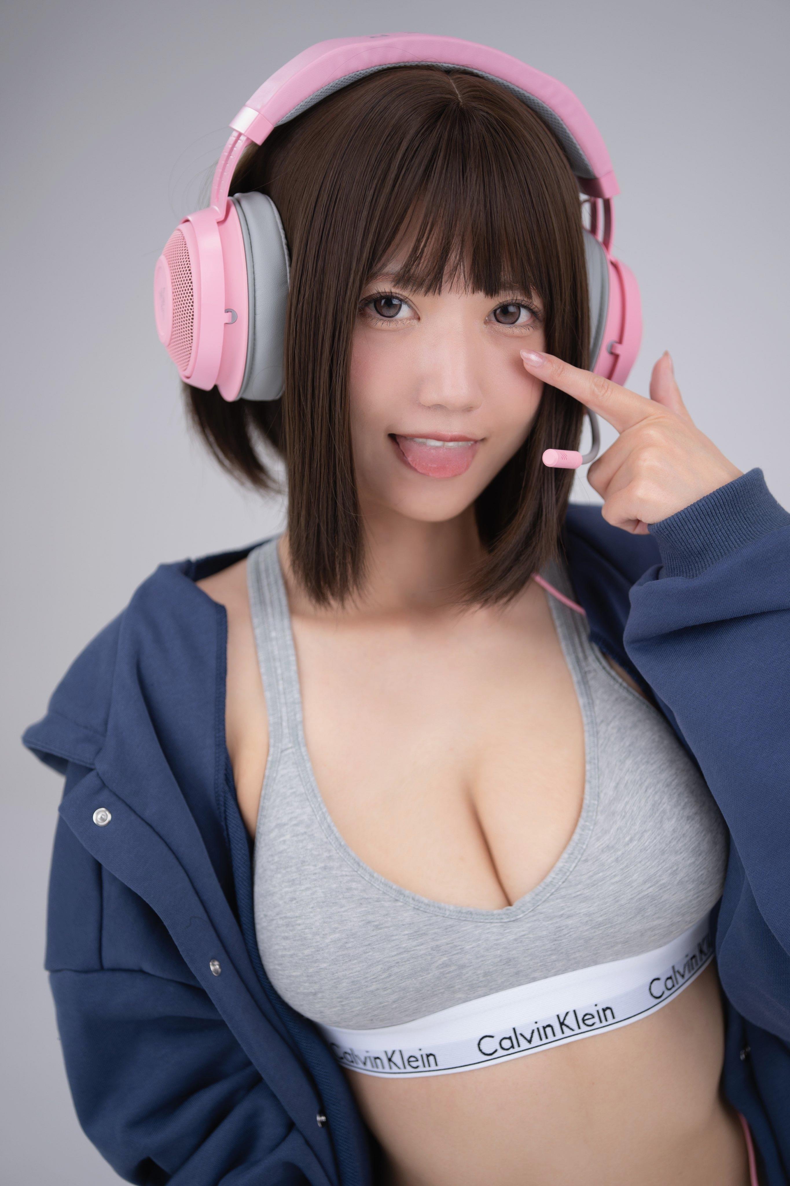 bjc_cheryl's profile picture. 大学生｜お０にー配信者｜普段反応くれる人覚えてます！