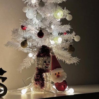 gmrr127's profile picture. 