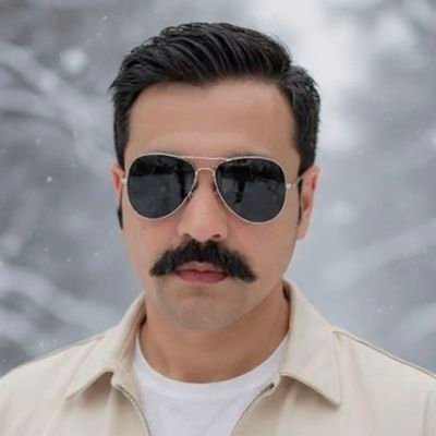 mianahmad136's profile picture. Teacher engineer philanthropist