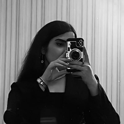 Sweetziizii's profile picture. Not all those who wander are lost🧝🏻‍♀️🌙