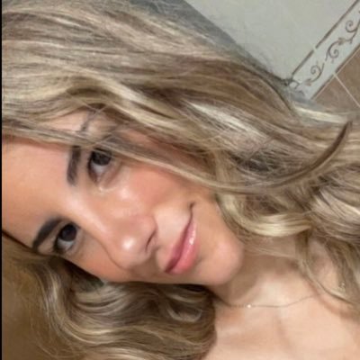 natalia__1011's profile picture. Aceptar puntos bajos. No cambiar algo con el fin de sentirme alto, porque sé q si voy más despacio y escucho,siempre hay algo q escuchar. 🐶