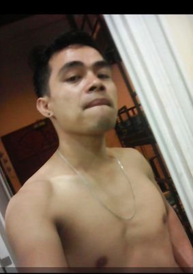 bong696912345's profile picture. im single i like to fun