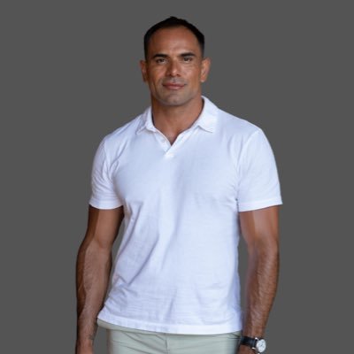 noahlopez's profile picture. Master Health Coach-  Movement. Nutrition. Life.