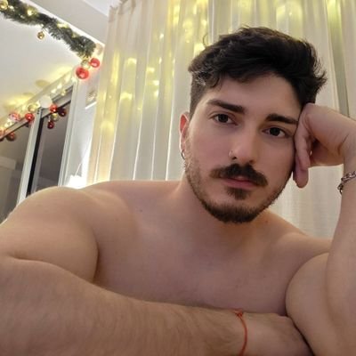 gabischroeder's profile picture. 