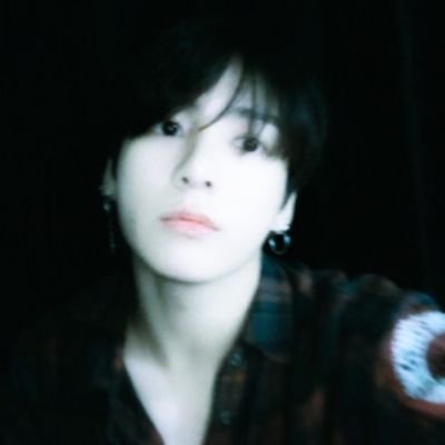 d4skalakis's profile picture. Love me, leave me and left me numb.