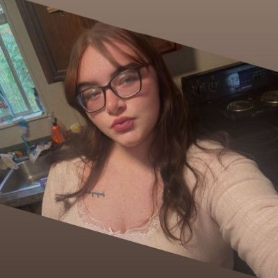 mistakestogrow's profile picture. ⠀⠀lily’s mama 👣⠀⠀⠀ ⠀ ⠀⠀ ⠀ ⠀ ⠀ ⠀⠀ ⠀ ⠀⠀ ⠀ ⠀⠀⠀⠀⠀ ⠀ ⠀⠀⠀LLC 🕊️ multi stan.