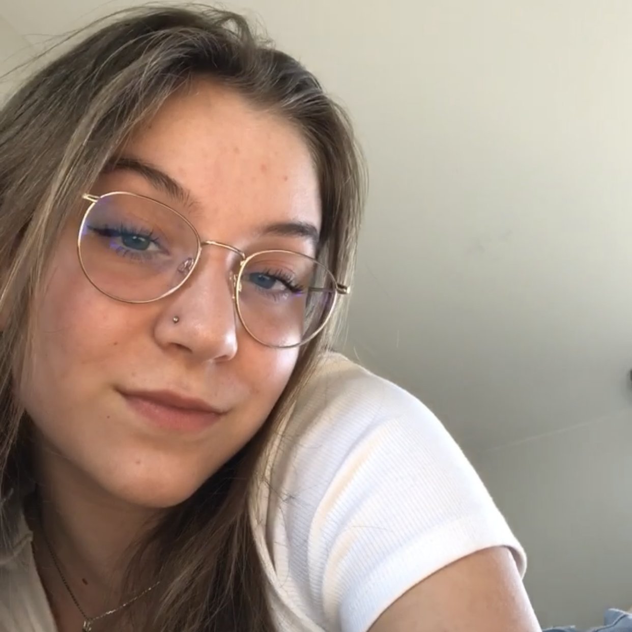 haloelsielil's profile picture. Living in NYC