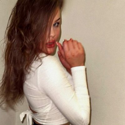 muliticage's profile picture. kind of a mess, kind of magic