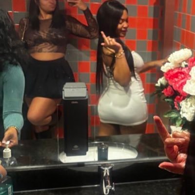 ericaafields_'s profile picture. 