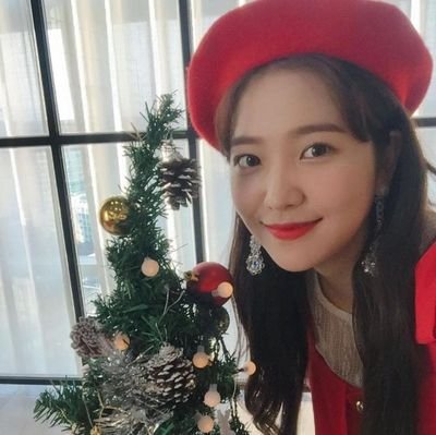 lovsonash's profile picture. 