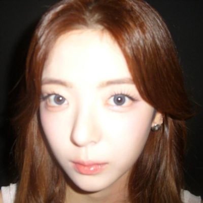 jellyjisuuu's profile picture. composed by #LIA