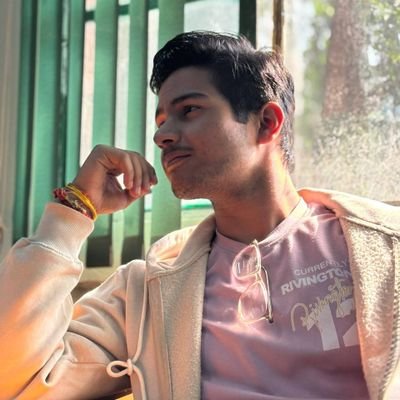 Ayushh_pathak_'s profile picture. AI & ML developer | Building Highly methodical & coherent ML prototypes | Python Enthusiast | Airing my hypothesis | Building my personal brand brick by brick.