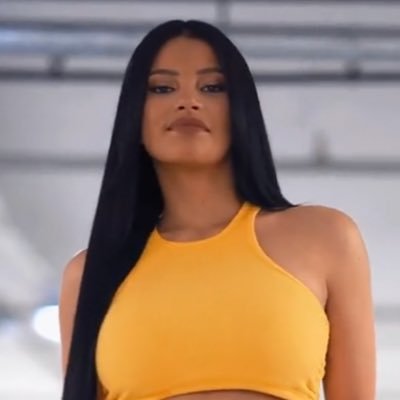 RedChopper646's profile picture. anime fan girl 🥰