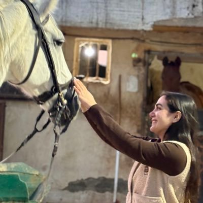 fatemeio's profile picture. 🏗️