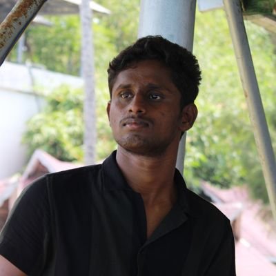 kaviyarasa24722's profile picture. 