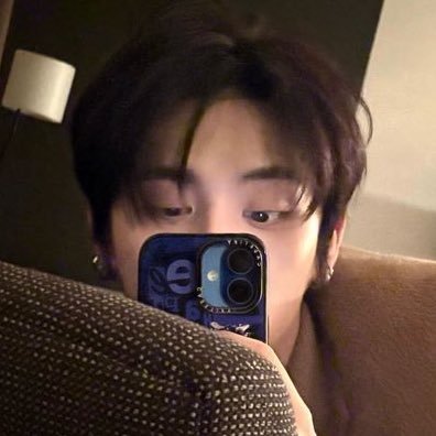 baatopia's profile picture. #TAESANHOLIC.