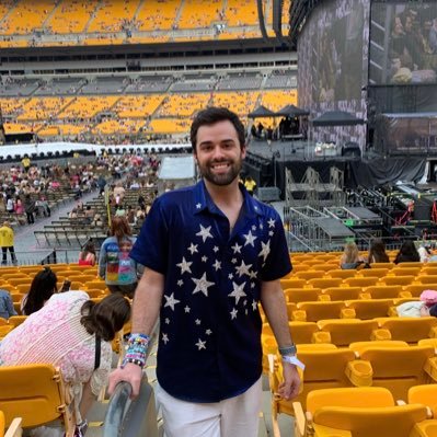 griffinsversion's profile picture. livin’ for the hope of it all🫶 eras tour 6/16 & 6/17 TN x 5