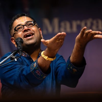 dushyanthsridar's profile picture. Vedic Speaker | Author Rāmāyaṇam (@HarperCollinsIN), Vedānta Deśika (JSJS Trust) | Director Śākuntalam |  Yātrās | Nāṭya ballets | BITS Pilani |  IISc Fellow