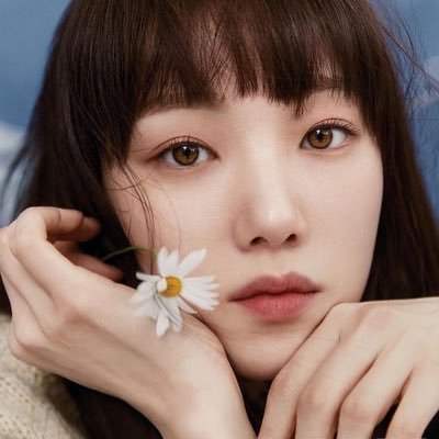 heybibellll's profile picture. 이성경, Lee Sungkyung - A majestic human alive, beneath lattérary in Jompoers-706. 𝐁𝐈𝐁𝐋𝐄𝐄.